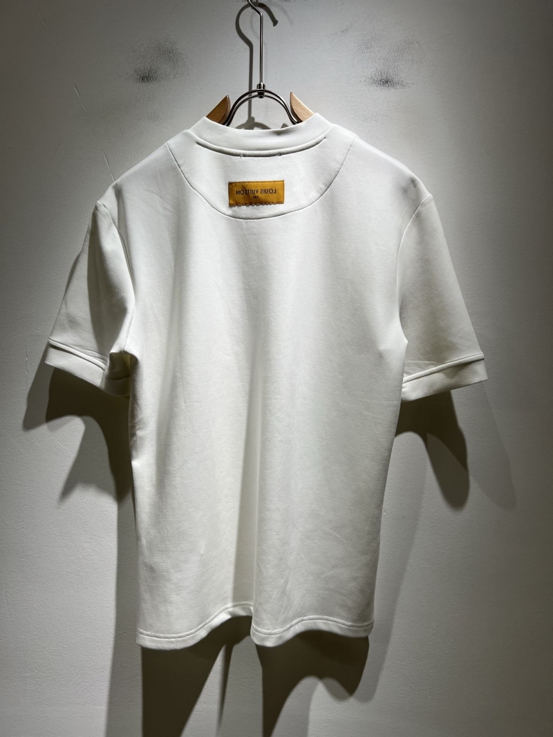 l0vis Vvtt0n t-shirt